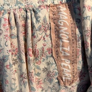 Magnolia Pearl block print Tora shirt